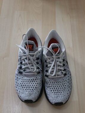 Nike Pegasus 35 Gray/White and Black Flyknit Athletic Shoes with Orange Accents